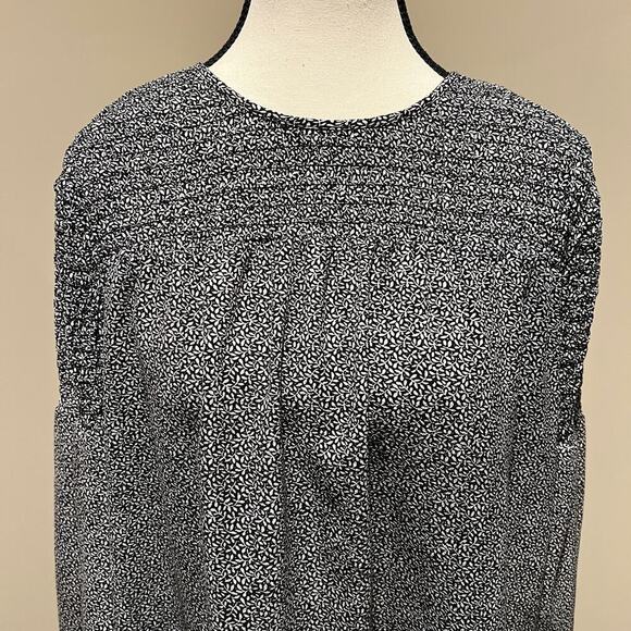 Michael Kors Georgette Smocked Bell Sleeve Floral Print Peasant Blouse Size M - Picture 8 of 14